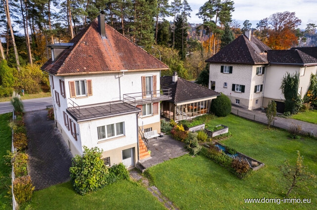 Charmanter Altbestand (Einfamilienhaus) mit großem Grundstück in traumhafter Lage in Feldkirch-Tosters