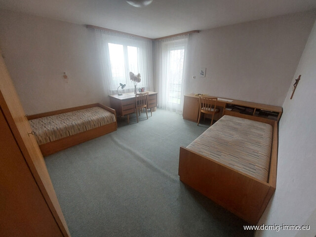 Charmanter Altbestand (Einfamilienhaus) mit großem Grundstück in traumhafter Lage in Feldkirch-Tosters