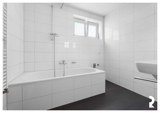 GEPFLEGTE  3-ZIMMER-WOHNUNG MIT BALKON & TIEFGARAGENPLATZ IN FELDKIRCH-TOSTERS