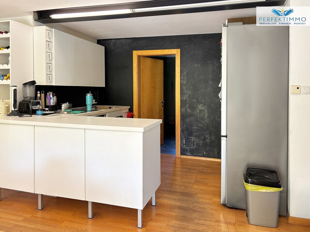 3-Zimmer-Wohnung mit Garten und idyllischer Pergola