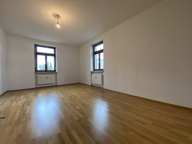"ohne Provision" gemütliche 1,5 Zimmer Wohnung in zentraler Lage