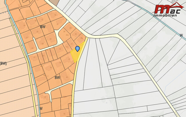 Ruhig gelegenes Baugrundstück mit hohem Entwicklungspotential