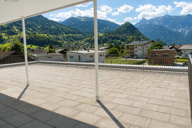Exklusive 3-Zimmer-Penthousewohnung mit wunderschöner Dachterrasse zu vermieten