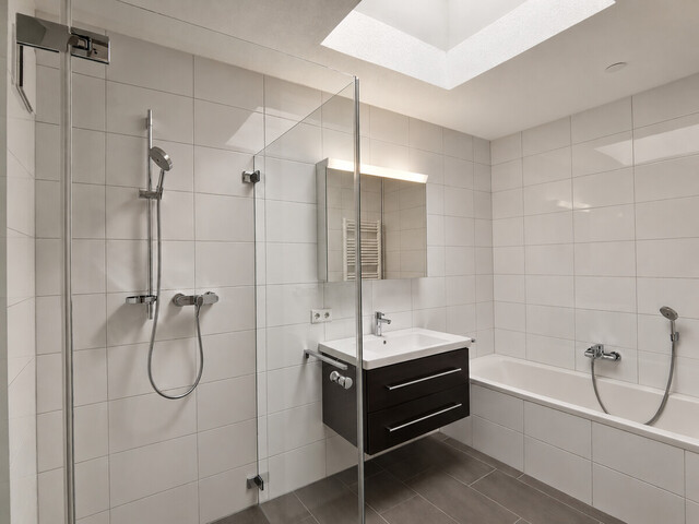 Exklusive 3-Zimmer-Penthousewohnung mit wunderschöner Dachterrasse zu vermieten
