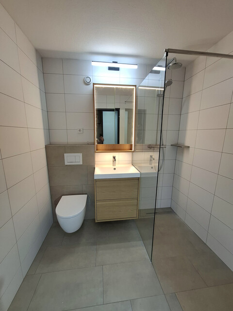 Neu renovierte 1-Zimmer-Wohnung mit ca. 32 m² - provisionsfrei