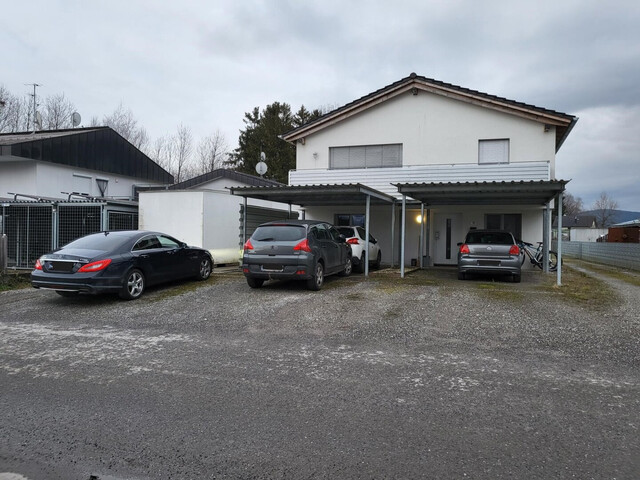 Charmante 4-Zimmer-Wohnung mit großzügiger Terrasse und Garten in Meiningen