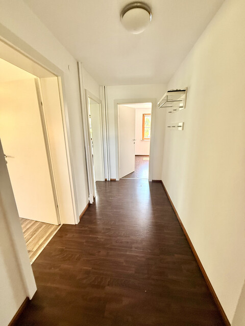 VERGEBEN ... ab sofort - helle 2-Zimmer-Wohnung in Zweifamilienhaus mit Garten zu vermieten