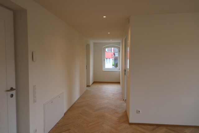 Traumhafte 2 Zimmer Wohnung in der Villa Ritter