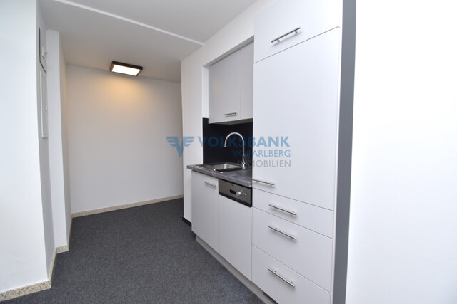 Büroflächen zwischen 20 - 100 m² zu vermieten!