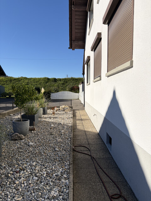 Einfamilienhaus mit Nebengebäude in Lustenau – Sackgassenlage, provisionsfrei