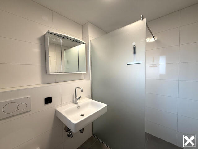 Neuvermietung! Erstbezug! Renovierte, kleine Stadtwohnung !