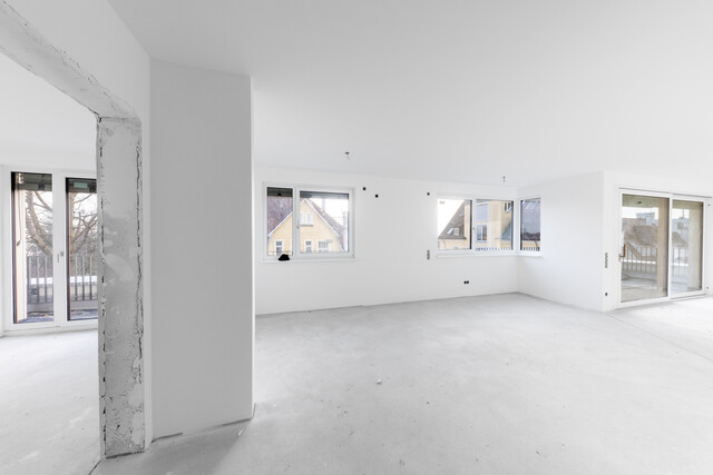 Penthouse-Wohnung mit beeindruckendem Alpenpanorama und Seeblick