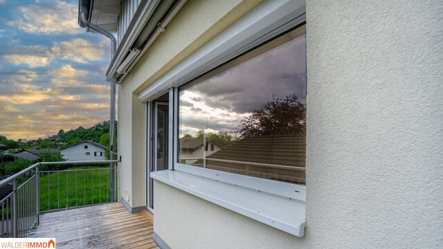 4-Zimmer-Wohnung mit Balkon