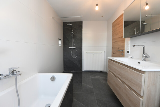 Modern wohnen: Frisch sanierte 4-Zimmer-Wohnung mit Charme