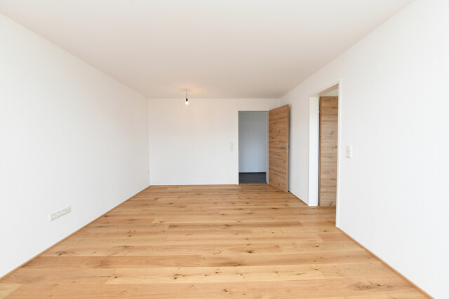 Modern wohnen: Frisch sanierte 4-Zimmer-Wohnung mit Charme