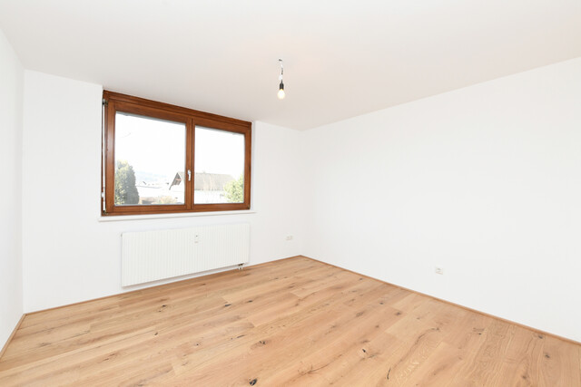 Modern wohnen: Frisch sanierte 4-Zimmer-Wohnung mit Charme