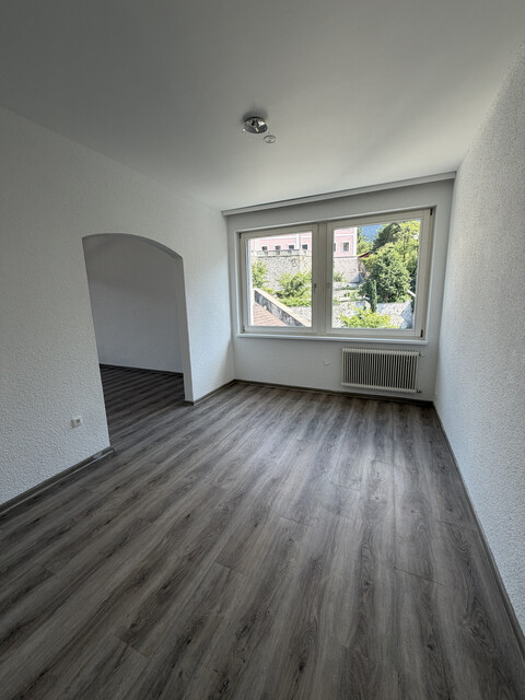 Aussergewöhnliche 4-Zimmerwohnung im Herzen von Bludenz mit eigenem Parkplatz und neuer Küche (provisionsfrei)