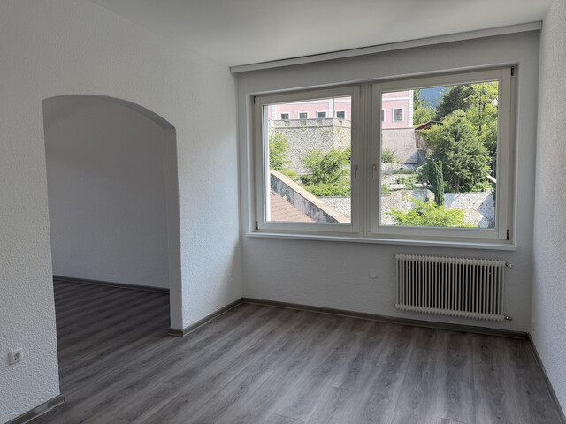 Aussergewöhnliche 4-Zimmerwohnung im Herzen von Bludenz mit eigenem Parkplatz und neuer Küche (provisionsfrei)
