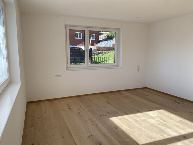 Fantastische 2,5 Zi.-Gartenwohnung im ZFH