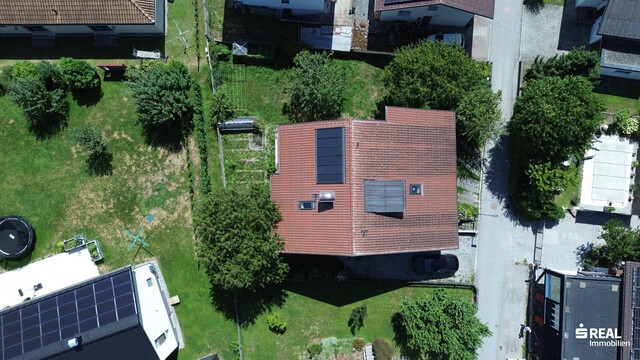 Großzügiges Einfamilienhaus mit tollem Garten in ruhiger Lage