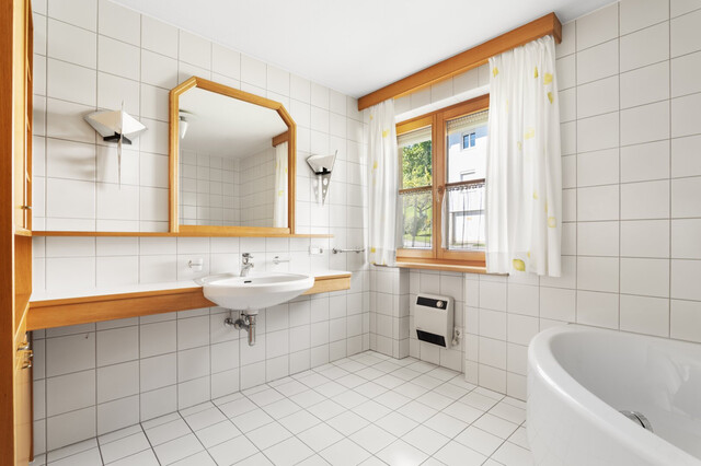 Kaminfeuer & Panoramablick: das Ried von der Terrasse aus genießen