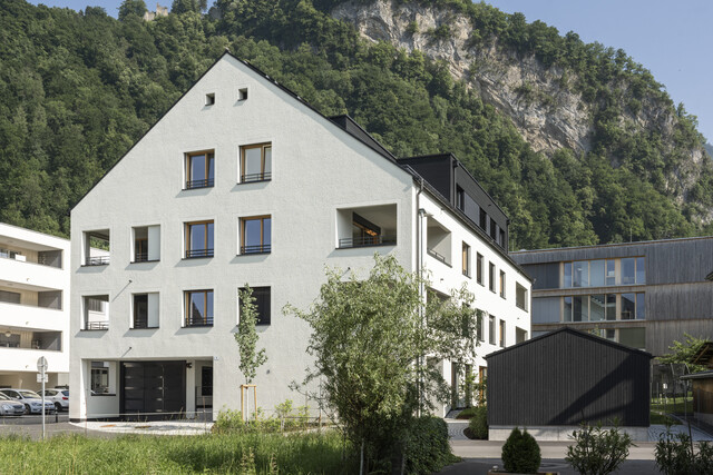 Besonders & Einzigartig  4-Zimmer Dachgeschosswohnung in perfekter Lage.