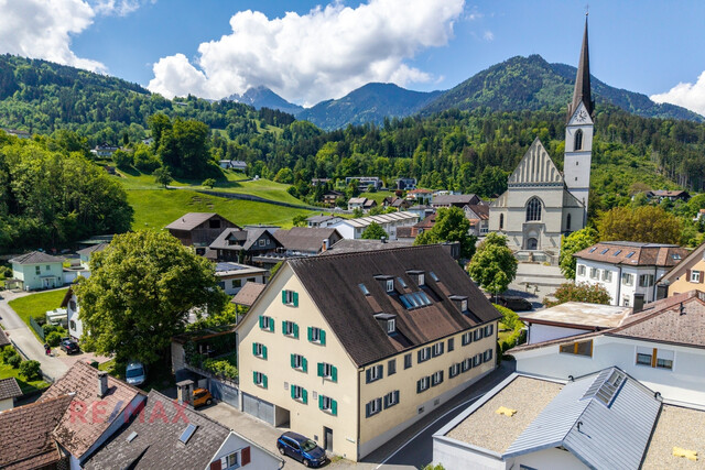 Zwei Ebenen, ein Ausblick: Maisonette mit beeindruckendem Panorama