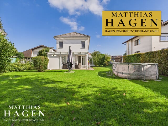 Einfamilienhaus mit großem Grundstück und Gartenparadies in Höchst