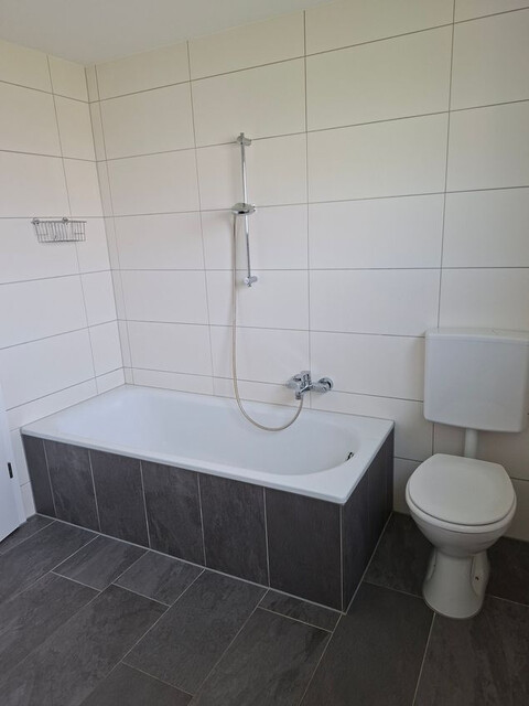Modernes Wohnen in Dornbirn: Helle 3-Zimmer-Wohnung mit großer Terrasse ab Sofort !