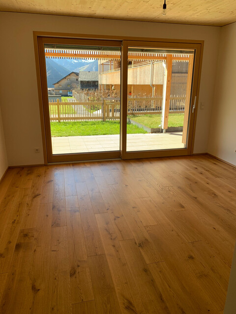 Zur Vermietung gelangt eine gemütliche 3-Zimmer-Gartenwohnung