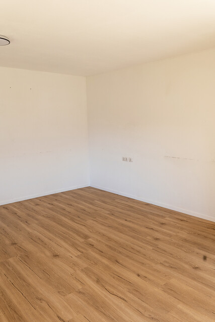 Einfamilienhaus mit großem Potenzial in zentraler und ruhiger Lage / Höchst