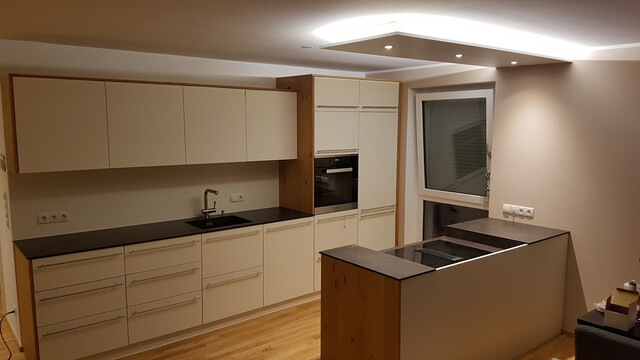 VERMIETET --   3-Zimmer-Wohnung mit Balkon &amp; Tiefgaragenplatz in ruhiger Wohnlage in Lustenau