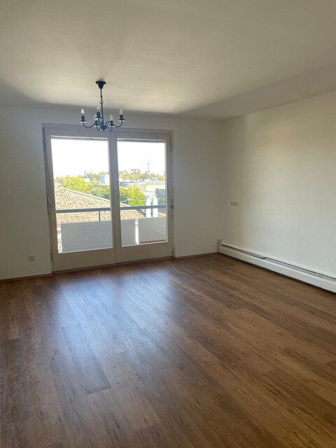 FRISCH RENOVIERT | ERSTBEZUG NACH SANIERUNG | 1-ZIMMER-WOHNUNG MIT BALKON IN WOLFURT