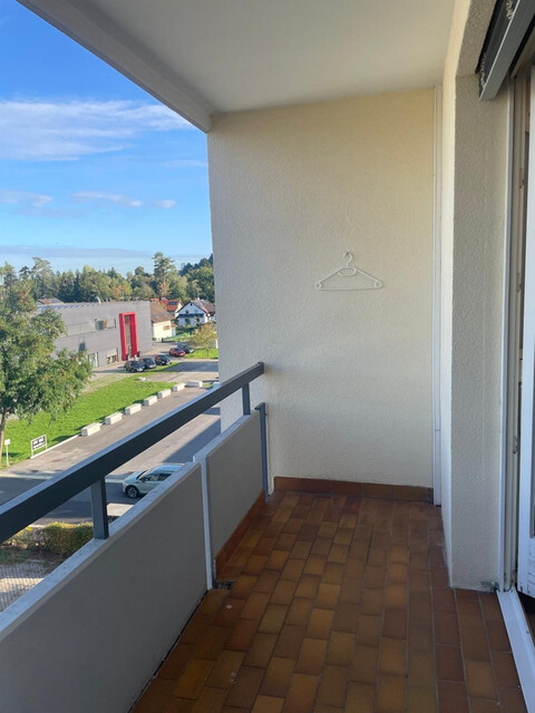 FRISCH RENOVIERT | ERSTBEZUG NACH SANIERUNG | 1-ZIMMER-WOHNUNG MIT BALKON IN WOLFURT