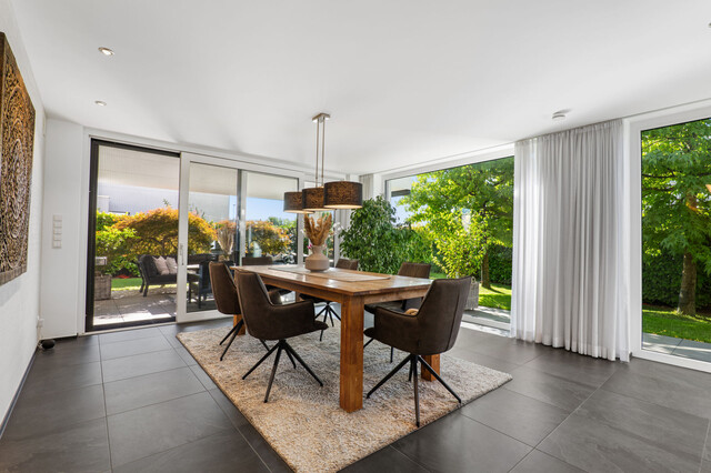 Traumhaftes Einfamilienhaus in Hard: Eleganz, Komfort und Natur pur am Bodensee!