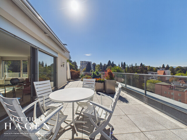 Einzigartige Wohnresidenz mit unverbaubarem Bodenseeblick und über 130 m² Terrasse