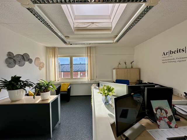 helle Büro/Ordinationsfläche in super Lage