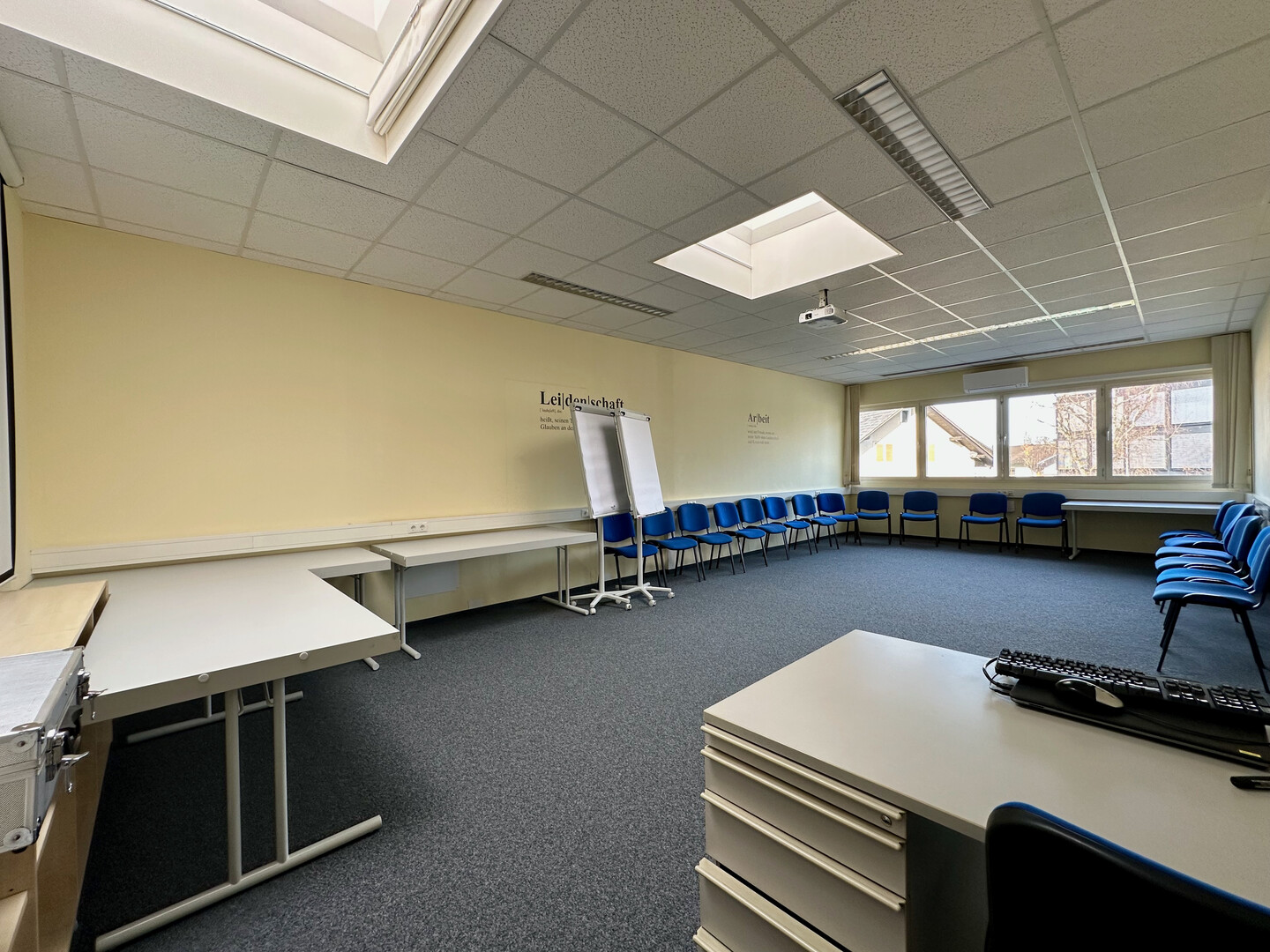 helle Büro/Ordinationsfläche in super Lage