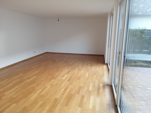 Renovierte 4 Zimmer Gartenwohnung