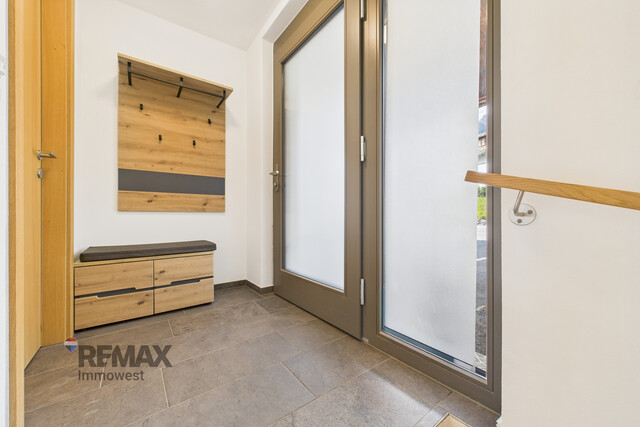 Alpenfeeling auf zwei Etagen – Maisonettewohnung mit Bergblick in Dalaas