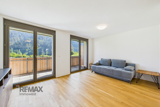 Alpenfeeling auf zwei Etagen – Maisonettewohnung mit Bergblick in Dalaas
