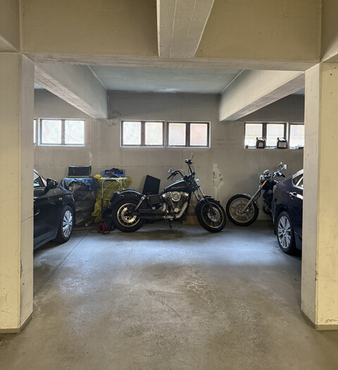 Gemütliche 2-Zimmer-Wohnung mit Balkon u. Tiefgarage in bester Lage