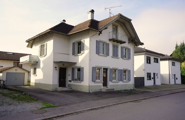 Lustenau, Rheinstraße: Gemütliches 5-Zimmer-Einfamilienhaus 