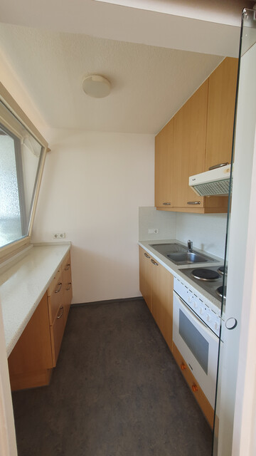 ANLEGEROBJEKT-niedliche 1-Zimmerwohnung in schöner Hanglage