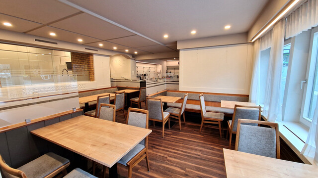 Cafe-Konditorei mit regionaler Küche zu verpachten