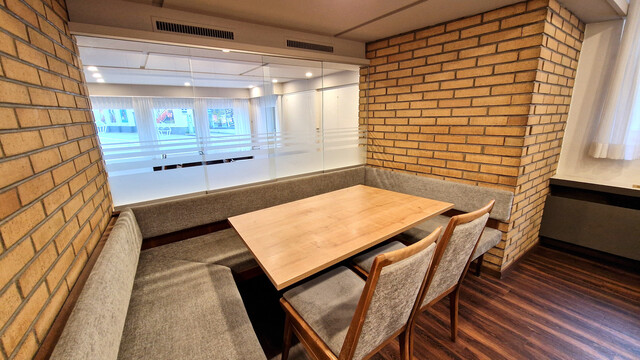 Cafe-Konditorei mit regionaler Küche zu verpachten