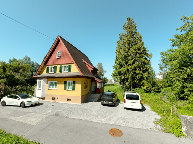Stilvolle und heimelige Atmosphäre: Einfamilienhaus mit guter Anbindung in Dornbirn