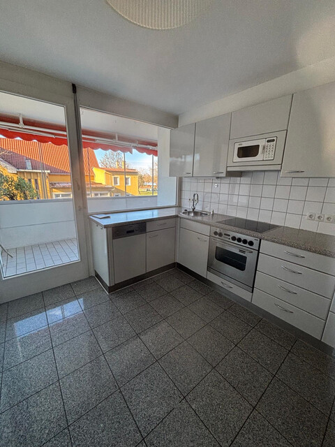 Helle 3 Zimmerwohnung in Seenähe