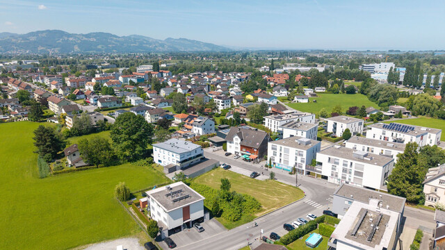 Zentrales Büro in Hard in Seenähe