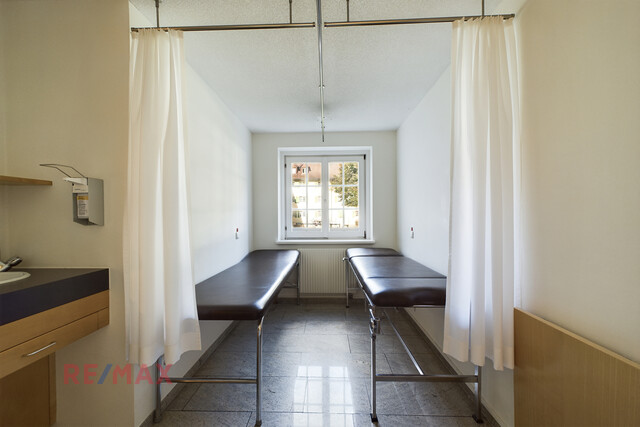 Ehemalige Arztpraxis in zentraler Lage – ideal auch als Bürofläche nutzbar